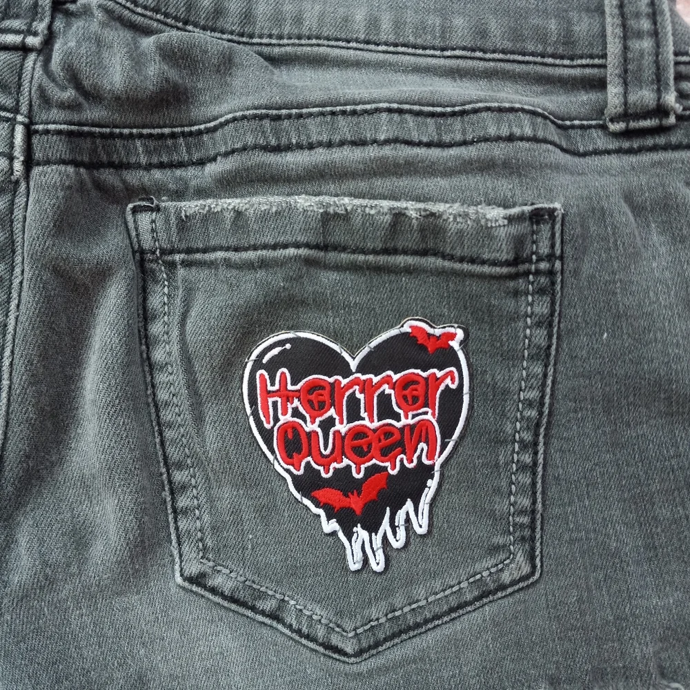 Grey HORROR QUEEN custom OOAK euc Rage shorts! Unique summer wear! SOLD - Picture 4 of 6